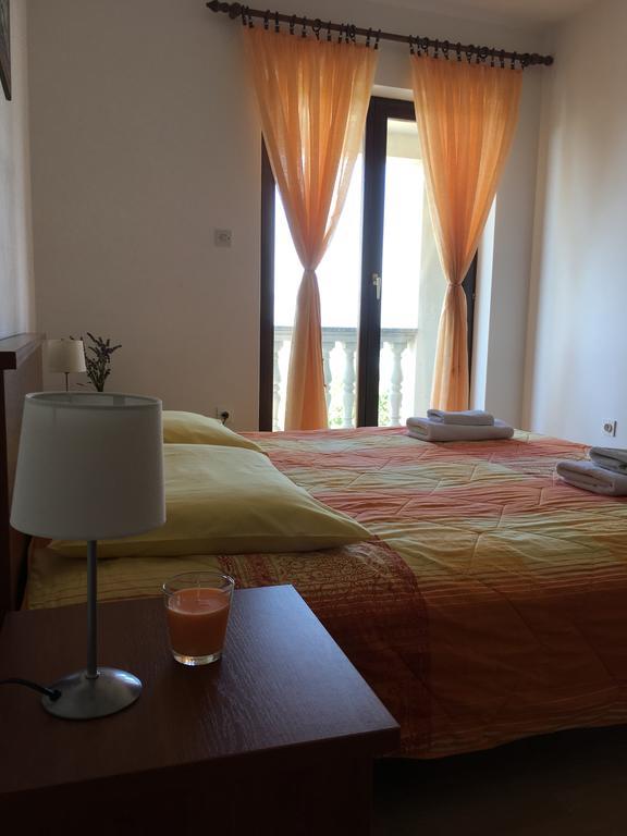 Apartments Wagner Dobrinj Kültér fotó